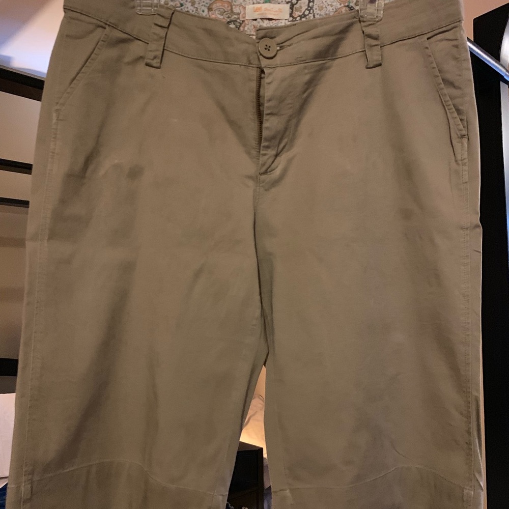 Khaki capris, wide leg